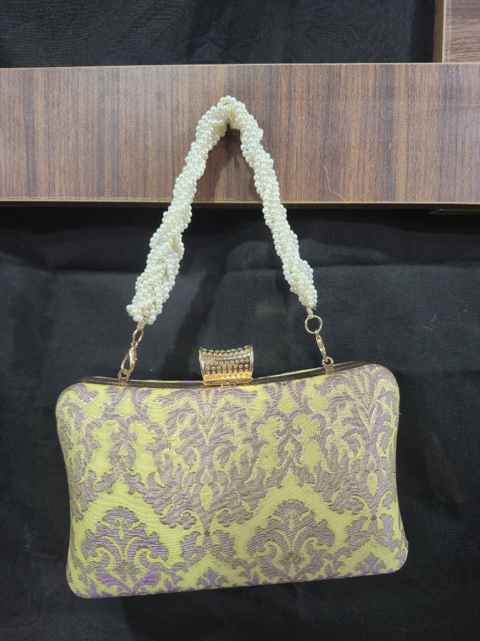 Cowry Charm Green